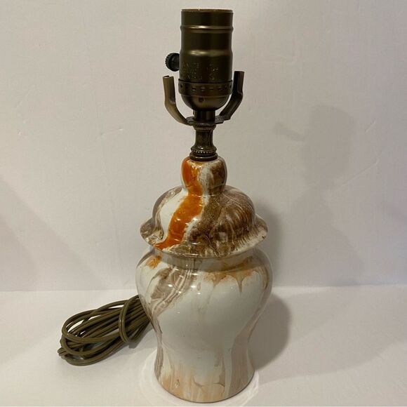 Vintage Mid-Century Marbled Ceramic Table Lamp – Swirl Glaze Accent - Picture 2 of 6